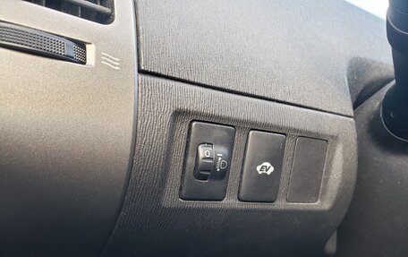 Toyota Prius, 2008 год, 760 000 рублей, 18 фотография