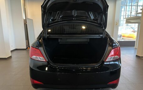 Hyundai Solaris II рестайлинг, 2015 год, 990 000 рублей, 33 фотография