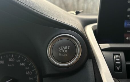 Lexus NX I, 2018 год, 3 390 000 рублей, 19 фотография