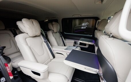 Mercedes-Benz V-Класс, 2025 год, 14 700 000 рублей, 34 фотография