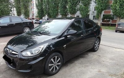 Hyundai Solaris II рестайлинг, 2013 год, 750 000 рублей, 1 фотография