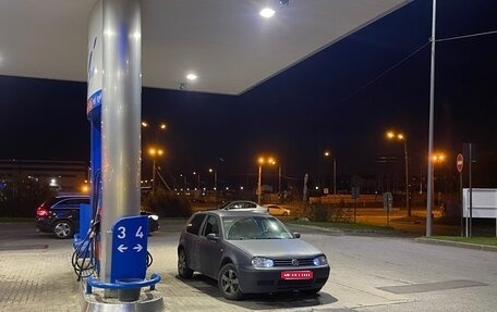 Volkswagen Golf IV, 1999 год, 280 000 рублей, 1 фотография