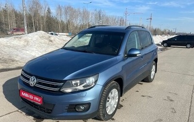 Volkswagen Tiguan I, 2012 год, 1 075 000 рублей, 1 фотография