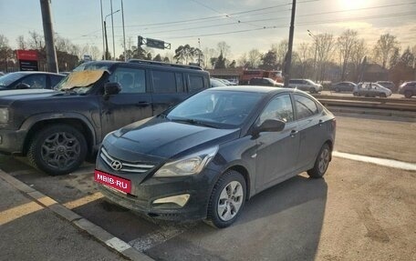 Hyundai Solaris II рестайлинг, 2015 год, 779 000 рублей, 1 фотография