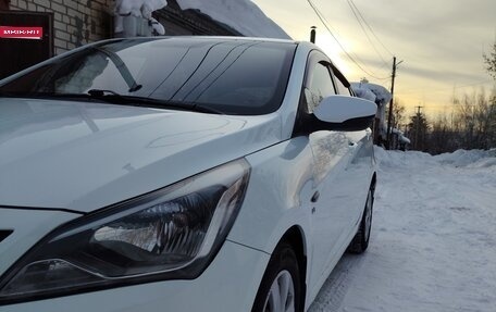 Hyundai Solaris II рестайлинг, 2014 год, 910 000 рублей, 1 фотография