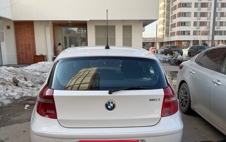 BMW 1 серия, 2011 год, 700 000 рублей, 3 фотография