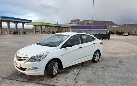 Hyundai Solaris II рестайлинг, 2014 год, 945 000 рублей, 4 фотография
