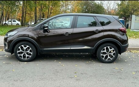 Renault Kaptur I рестайлинг, 2018 год, 1 650 000 рублей, 2 фотография