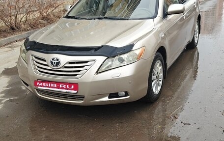 Toyota Camry, 2006 год, 790 000 рублей, 2 фотография