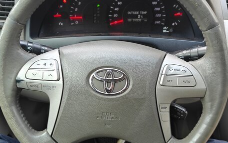 Toyota Camry, 2006 год, 790 000 рублей, 10 фотография