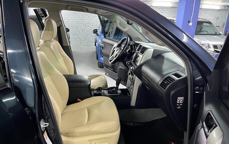 Toyota Land Cruiser Prado 150 рестайлинг 2, 2012 год, 2 500 000 рублей, 22 фотография