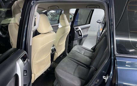 Toyota Land Cruiser Prado 150 рестайлинг 2, 2012 год, 2 500 000 рублей, 20 фотография