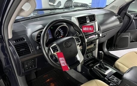 Toyota Land Cruiser Prado 150 рестайлинг 2, 2012 год, 2 500 000 рублей, 11 фотография