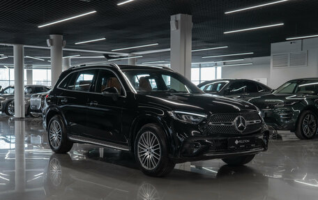 Mercedes-Benz GLC, 2024 год, 6 900 000 рублей, 3 фотография