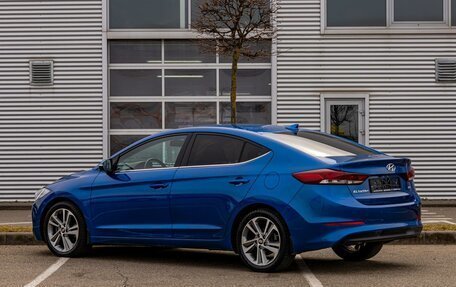 Hyundai Elantra VI рестайлинг, 2017 год, 1 295 000 рублей, 4 фотография