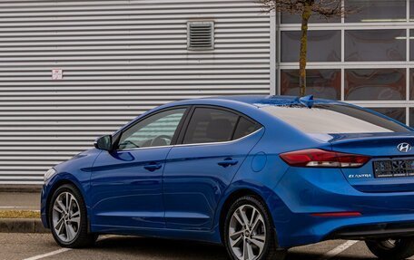 Hyundai Elantra VI рестайлинг, 2017 год, 1 295 000 рублей, 8 фотография