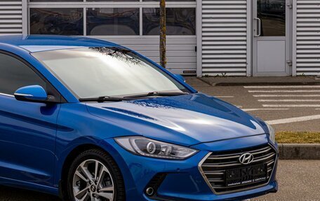Hyundai Elantra VI рестайлинг, 2017 год, 1 295 000 рублей, 9 фотография
