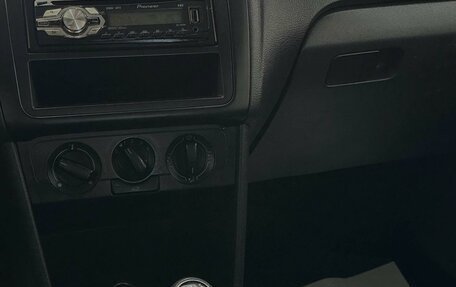 Volkswagen Polo VI (EU Market), 2011 год, 899 999 рублей, 11 фотография