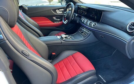 Mercedes-Benz E-Класс, 2021 год, 11 000 000 рублей, 8 фотография