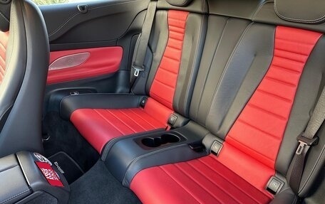 Mercedes-Benz E-Класс, 2021 год, 11 000 000 рублей, 16 фотография