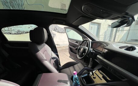 Porsche Cayenne III, 2024 год, 15 500 000 рублей, 7 фотография