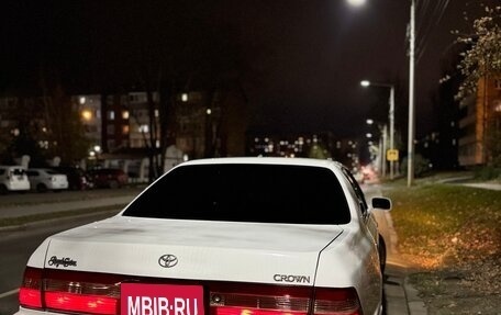 Toyota Crown, 1996 год, 630 000 рублей, 2 фотография