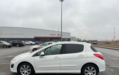 Peugeot 308 II, 2011 год, 595 000 рублей, 2 фотография