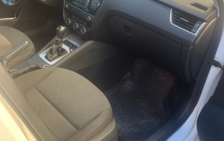 Skoda Octavia, 2014 год, 1 250 000 рублей, 16 фотография