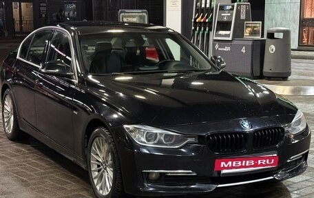 BMW 3 серия, 2012 год, 1 750 000 рублей, 4 фотография