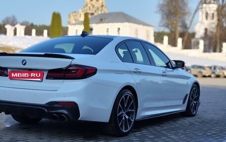 BMW 5 серия, 2018 год, 3 250 000 рублей, 2 фотография