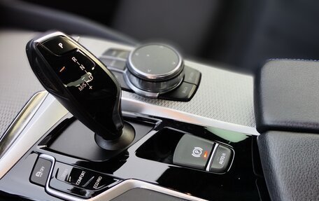 BMW 5 серия, 2018 год, 3 250 000 рублей, 15 фотография