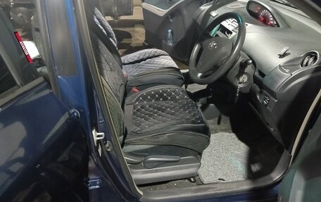 Toyota Vitz, 2005 год, 500 000 рублей, 4 фотография