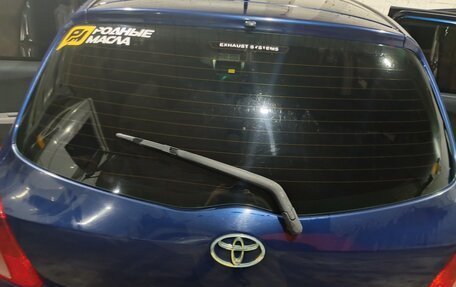 Toyota Vitz, 2005 год, 500 000 рублей, 9 фотография