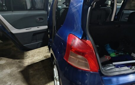 Toyota Vitz, 2005 год, 500 000 рублей, 12 фотография