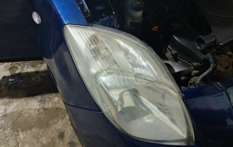 Toyota Vitz, 2005 год, 500 000 рублей, 26 фотография