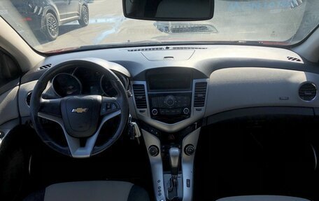 Chevrolet Cruze II, 2011 год, 605 000 рублей, 10 фотография