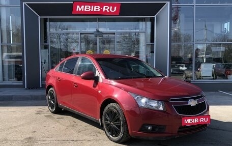 Chevrolet Cruze II, 2011 год, 605 000 рублей, 3 фотография