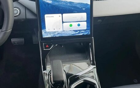 Geely Atlas, 2025 год, 3 449 990 рублей, 12 фотография