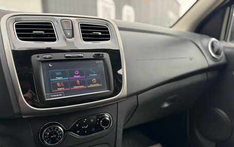 Renault Sandero II рестайлинг, 2017 год, 1 199 000 рублей, 18 фотография