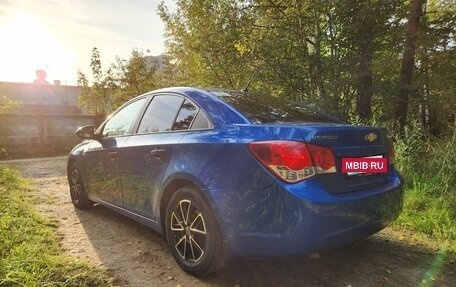 Chevrolet Cruze II, 2011 год, 800 000 рублей, 8 фотография