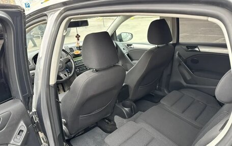 Volkswagen Golf VI, 2010 год, 648 000 рублей, 5 фотография