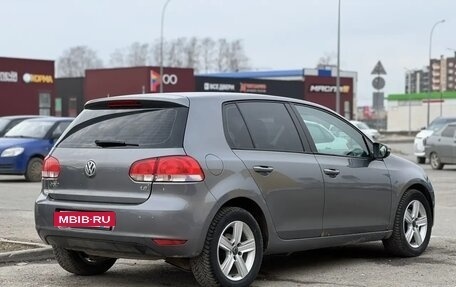 Volkswagen Golf VI, 2010 год, 648 000 рублей, 2 фотография