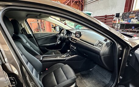 Mazda 6, 2016 год, 1 900 000 рублей, 11 фотография