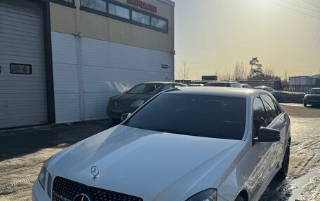 Mercedes-Benz E-Класс, 2009 год, 1 670 000 рублей, 6 фотография