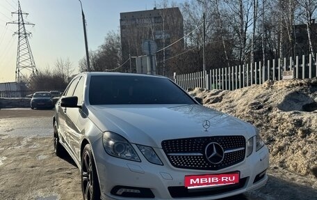 Mercedes-Benz E-Класс, 2009 год, 1 670 000 рублей, 2 фотография