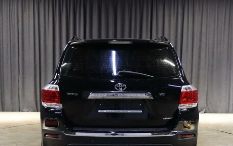 Toyota Highlander III, 2013 год, 1 899 000 рублей, 5 фотография