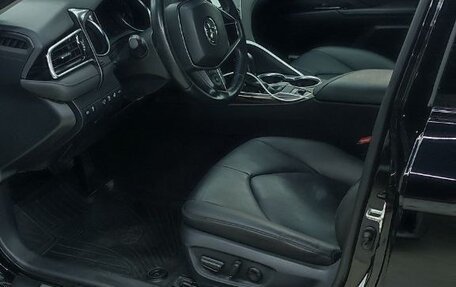 Toyota Camry, 2019 год, 3 200 000 рублей, 10 фотография