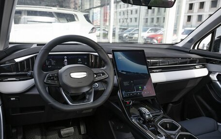 Geely Atlas, 2025 год, 3 970 990 рублей, 31 фотография