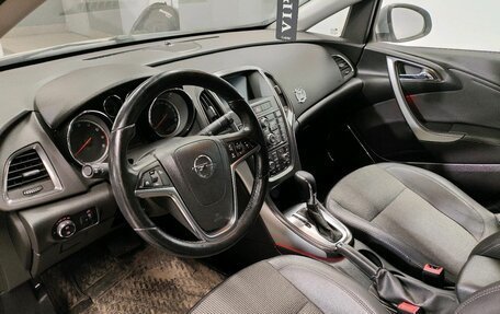 Opel Astra J, 2012 год, 599 000 рублей, 3 фотография