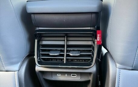 Geely Atlas, 2025 год, 3 970 990 рублей, 16 фотография